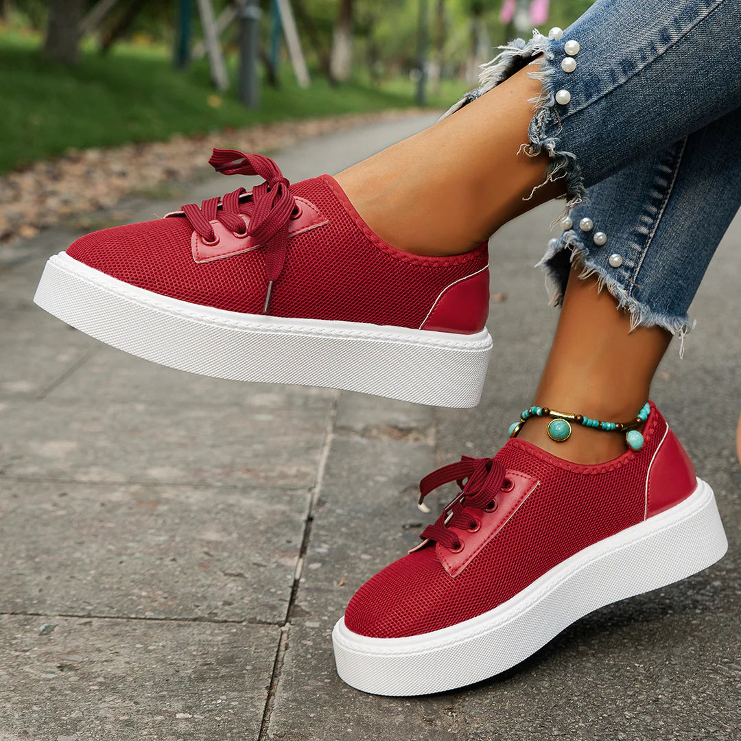 Nova Rise Platform Sneaker